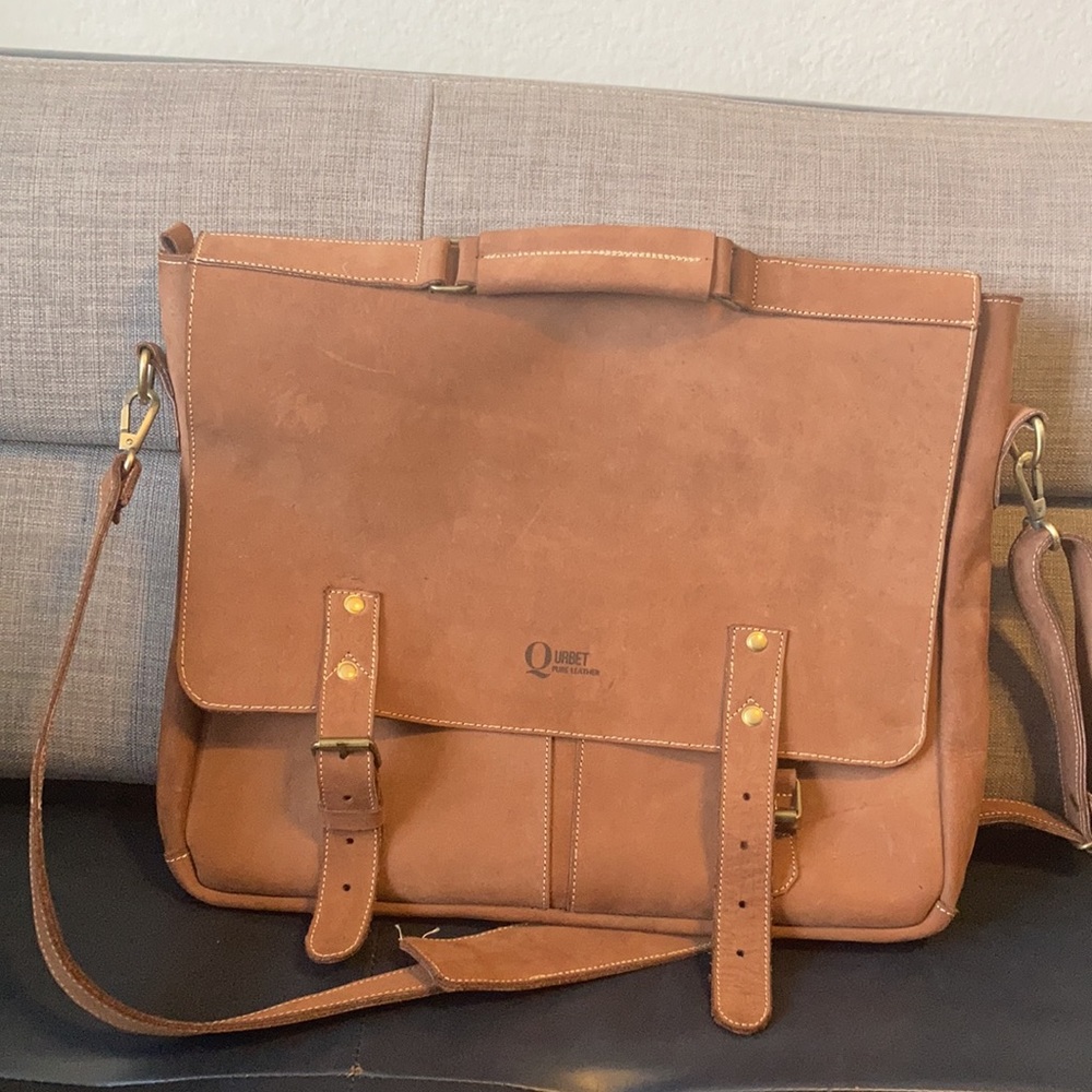 Qurbet Pure Leather Messenger Bag NWOT